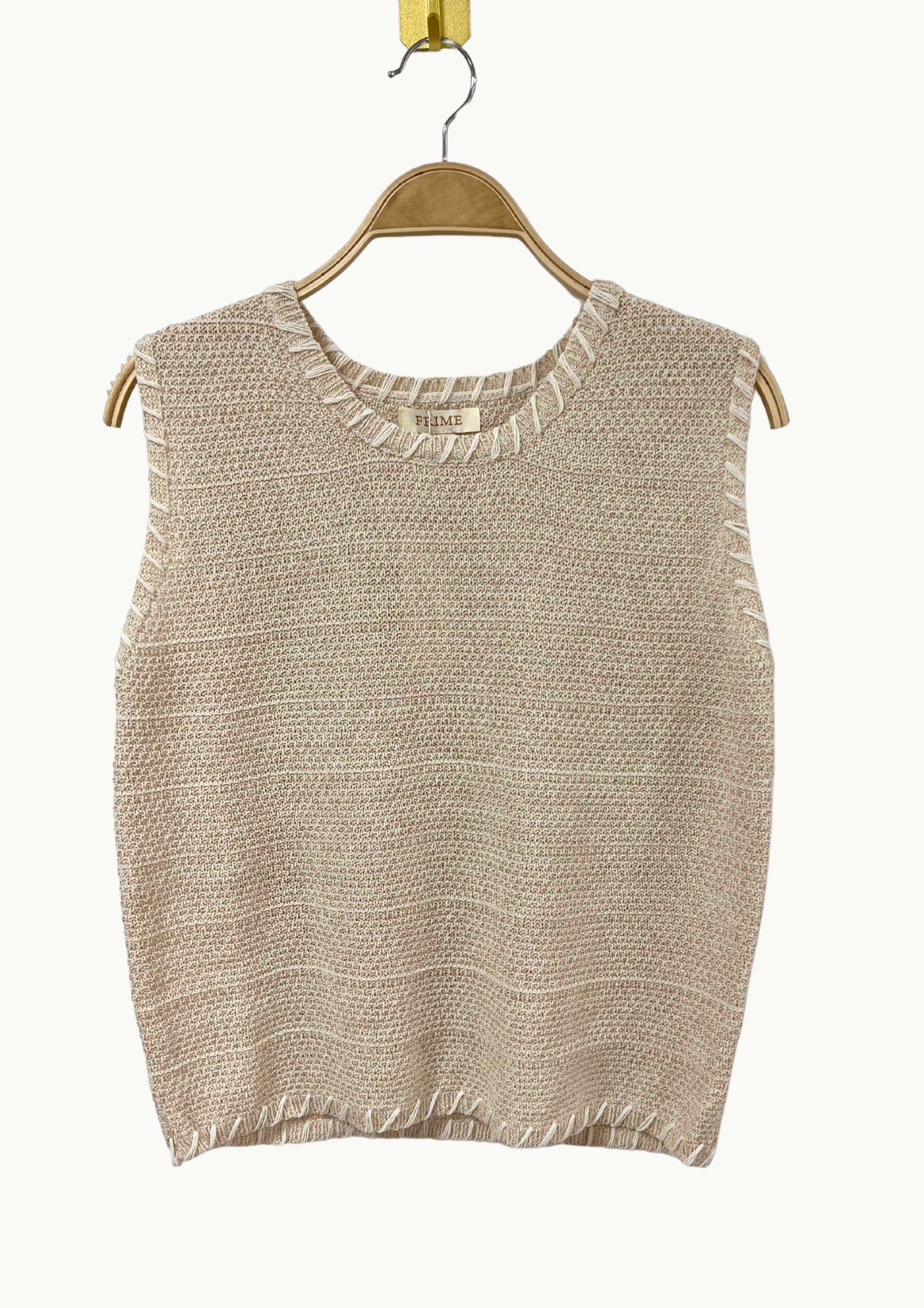 Pull sans manches avec couture blanche apparente F2360