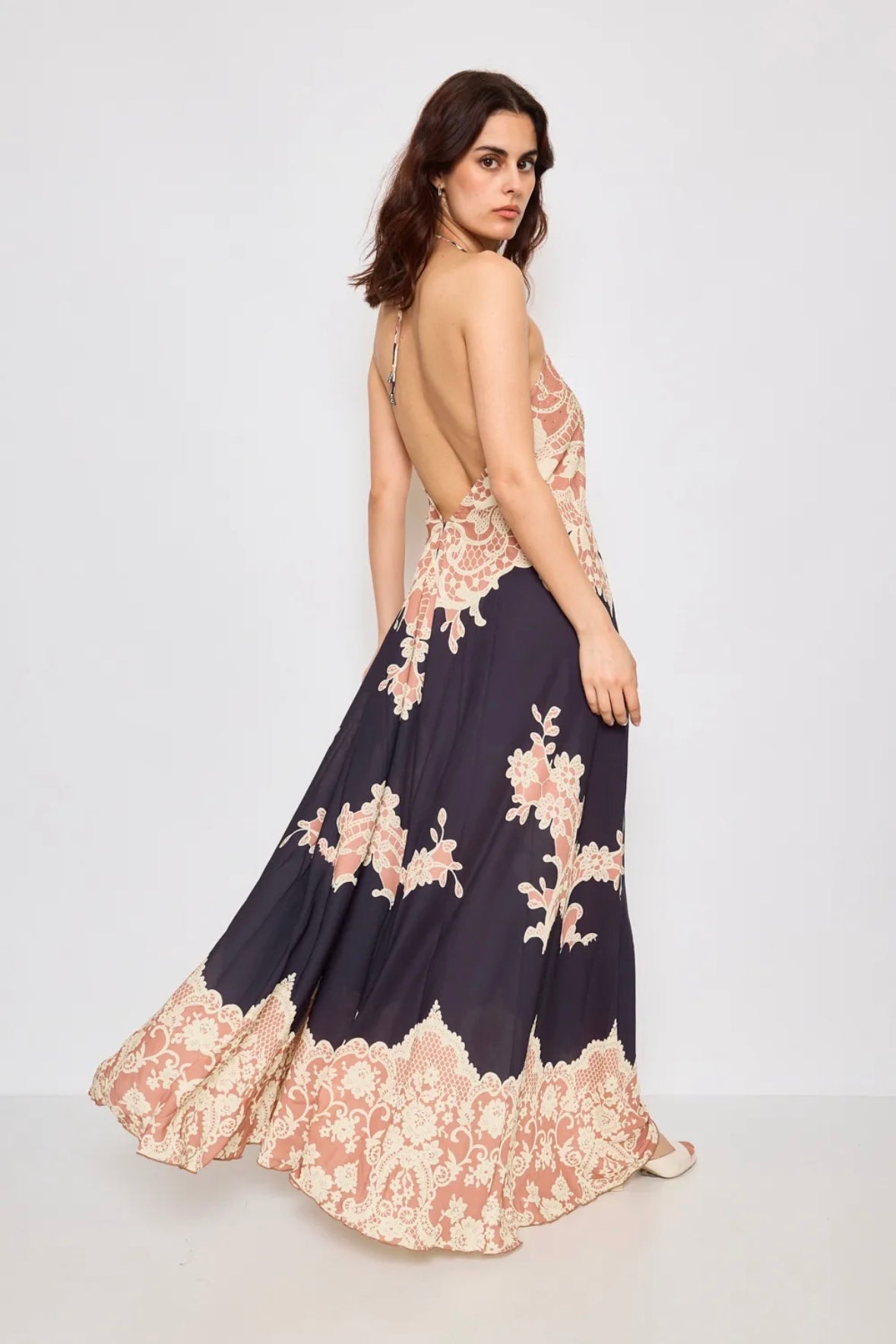 Robe longue dos nue avec strass - F5527