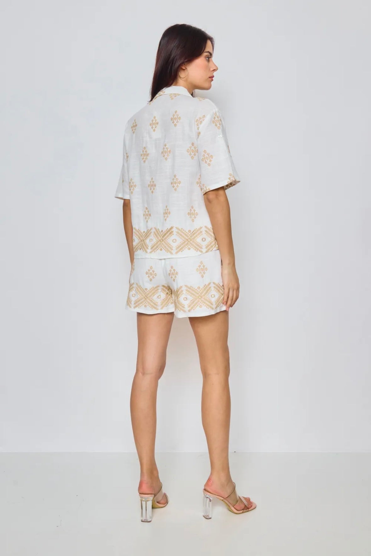 Short en lin mélangé avec broderies fantaisies - 2433