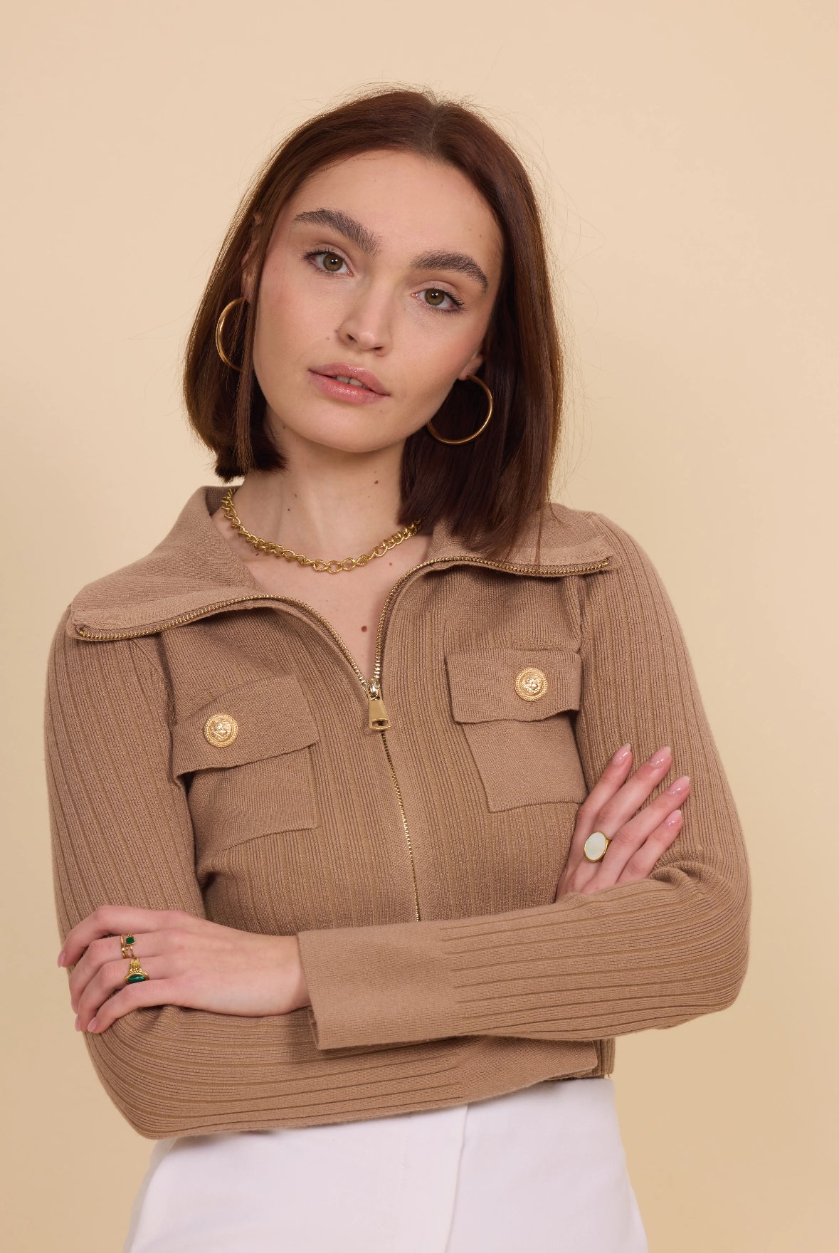 Pull en maille côtelé zippé avec col rabattu - 2652