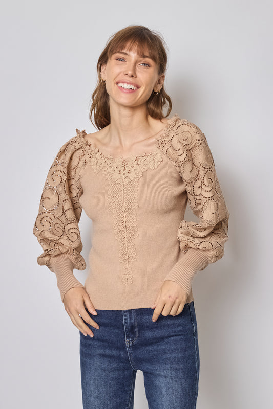 SWEATER WITH LACE SLEEVES - 601