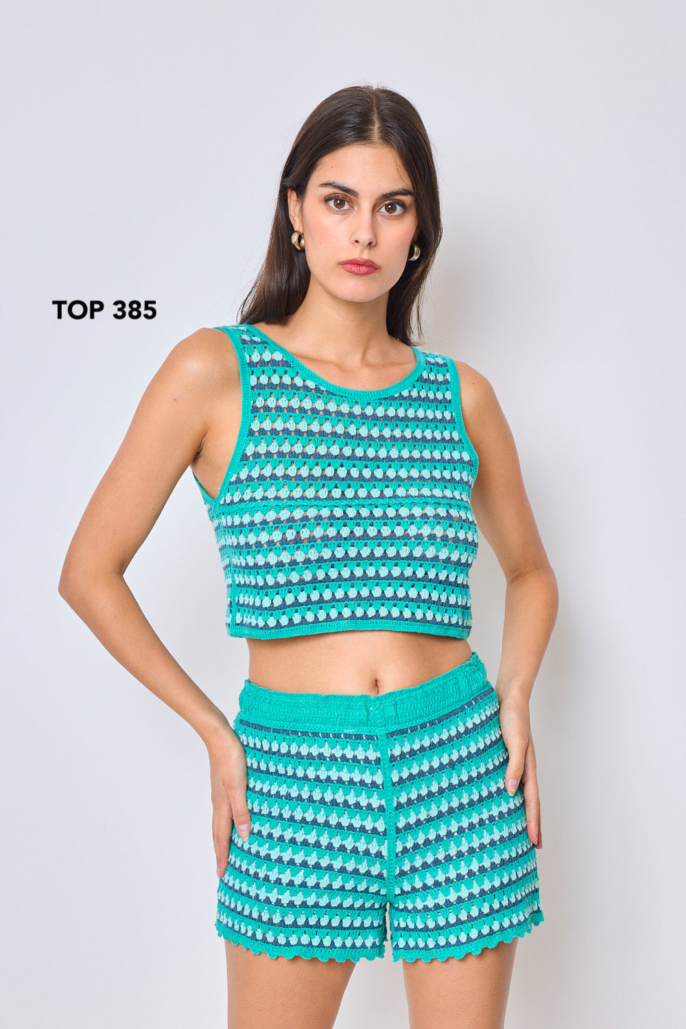 Top court en crochet F385