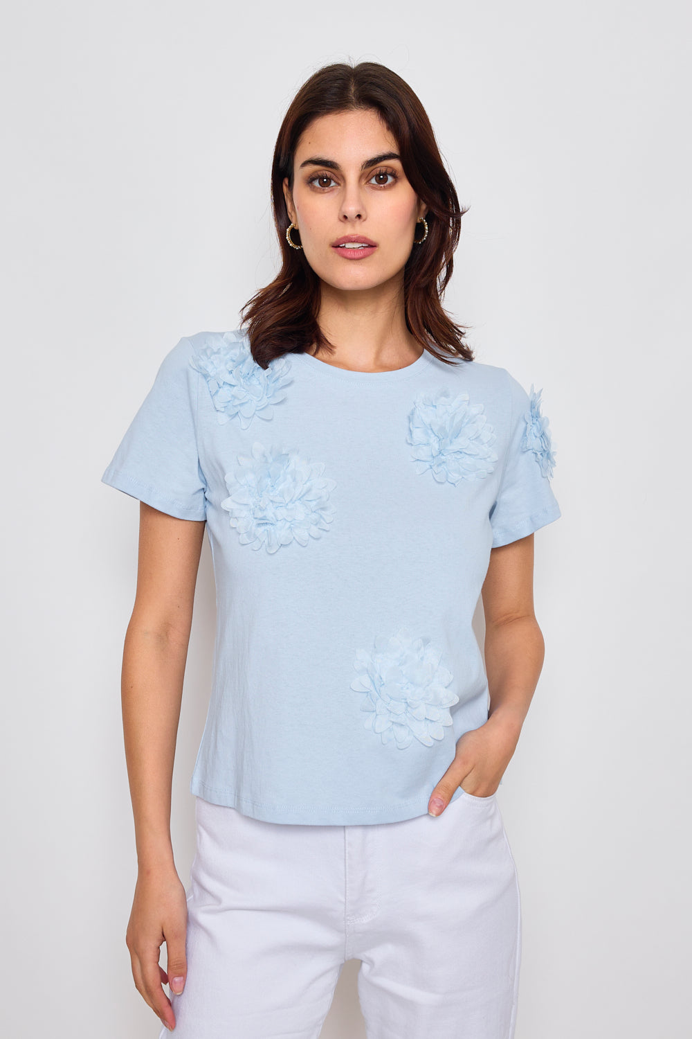 Cotton T-shirt with embossed flowers - 3071