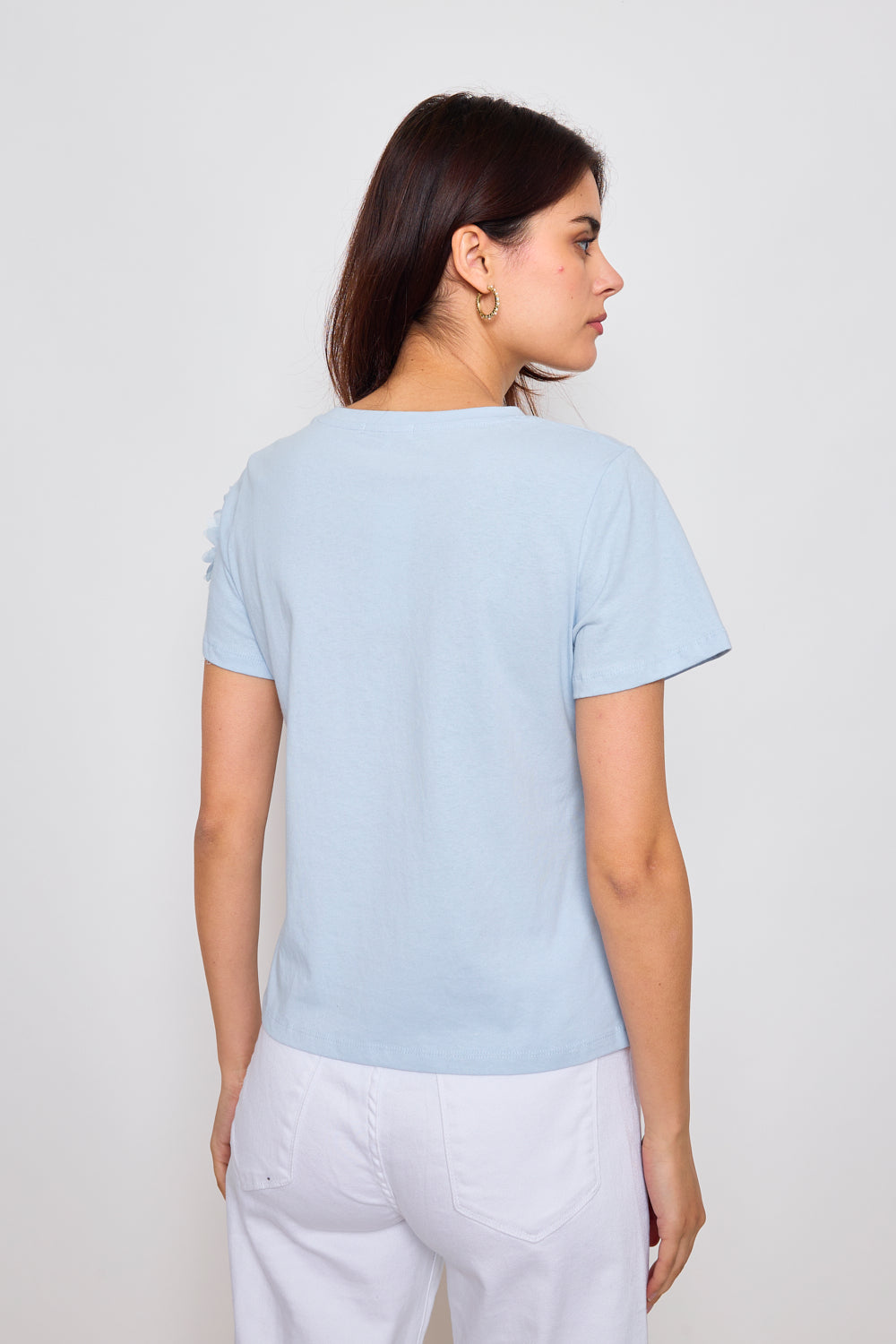 Cotton T-shirt with embossed flowers - 3071