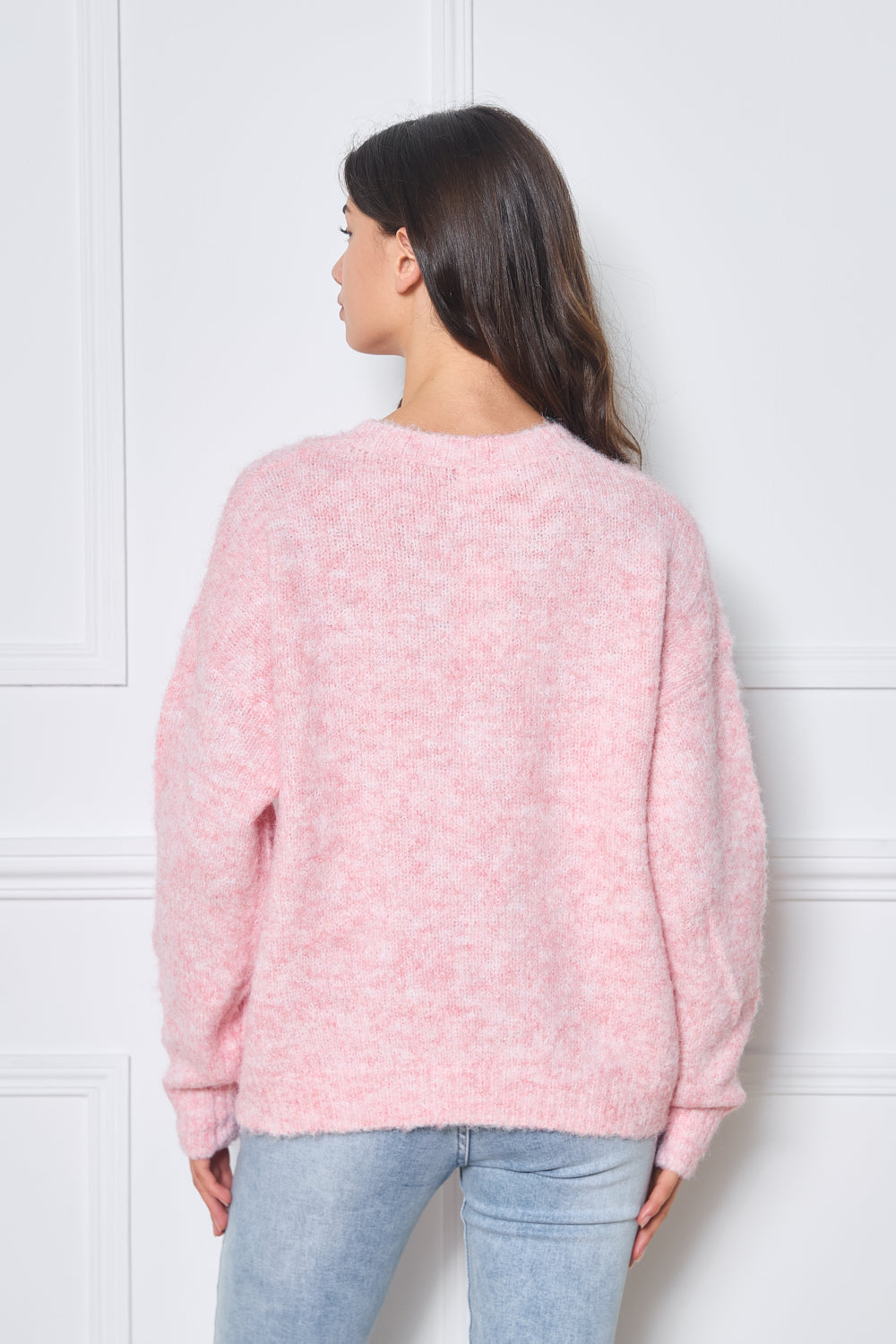 Pull en maille doux au toucher avec strass brodés en fleurs - 5378