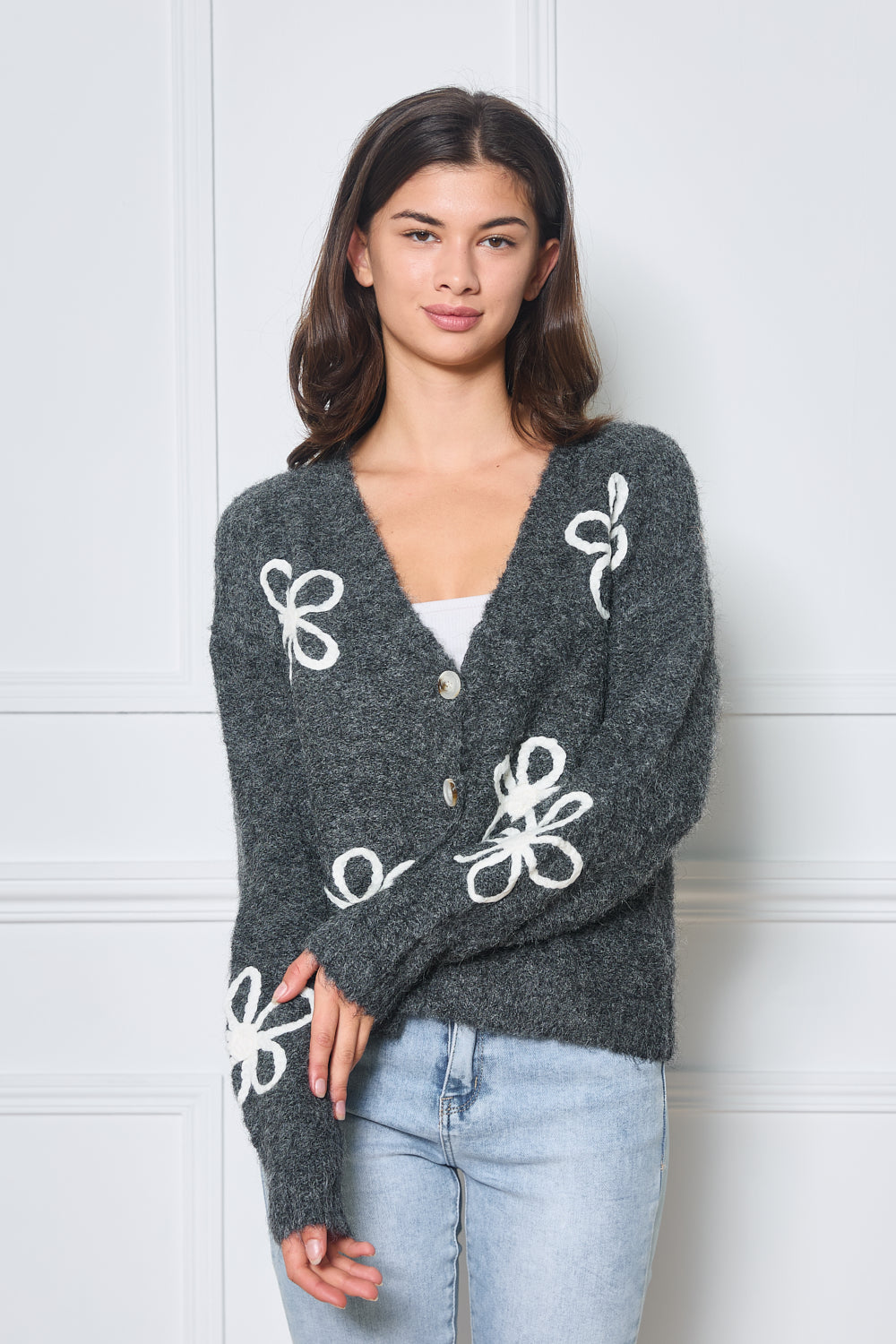 Gilet en maille avec broderies fleuries - 5379