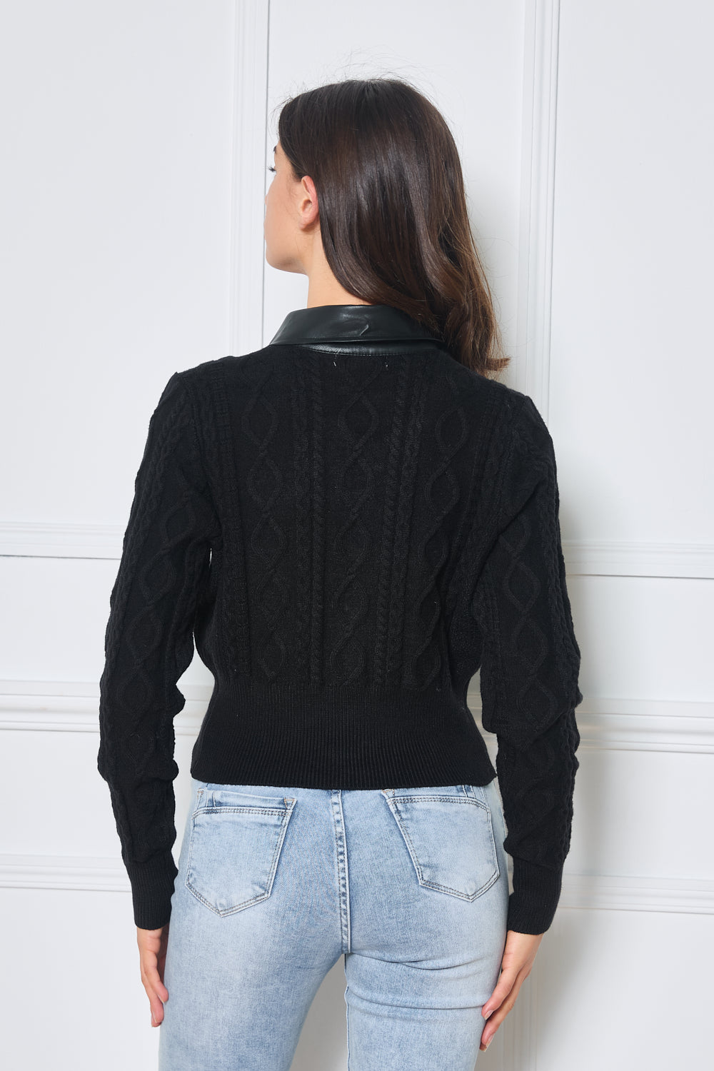 Pull en maille fantaisie avec boutons - 2650