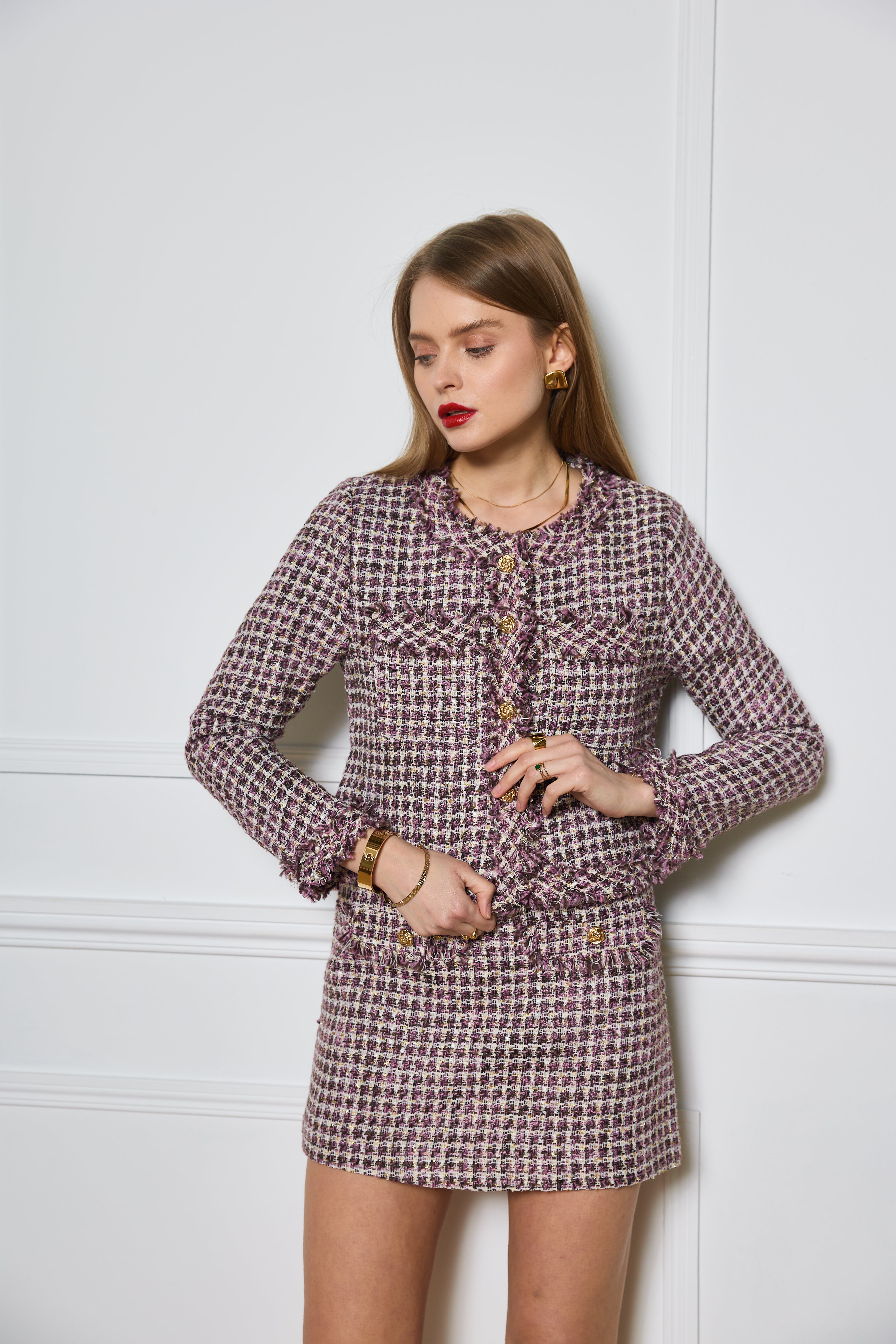 Veste en tweed avec boutons dorés  - 2560