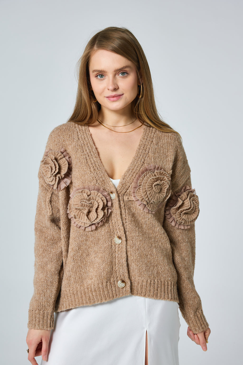 Cardigan en maille avec fleurs en relief - 2657