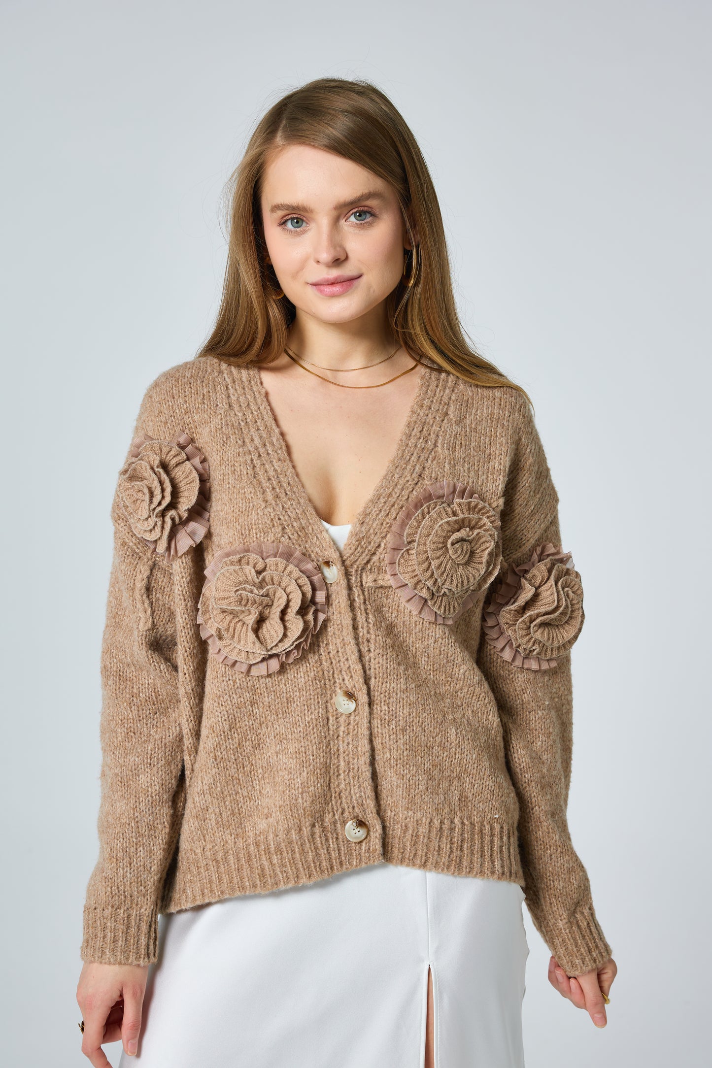 Cardigan en maille avec fleurs en relief - 2657