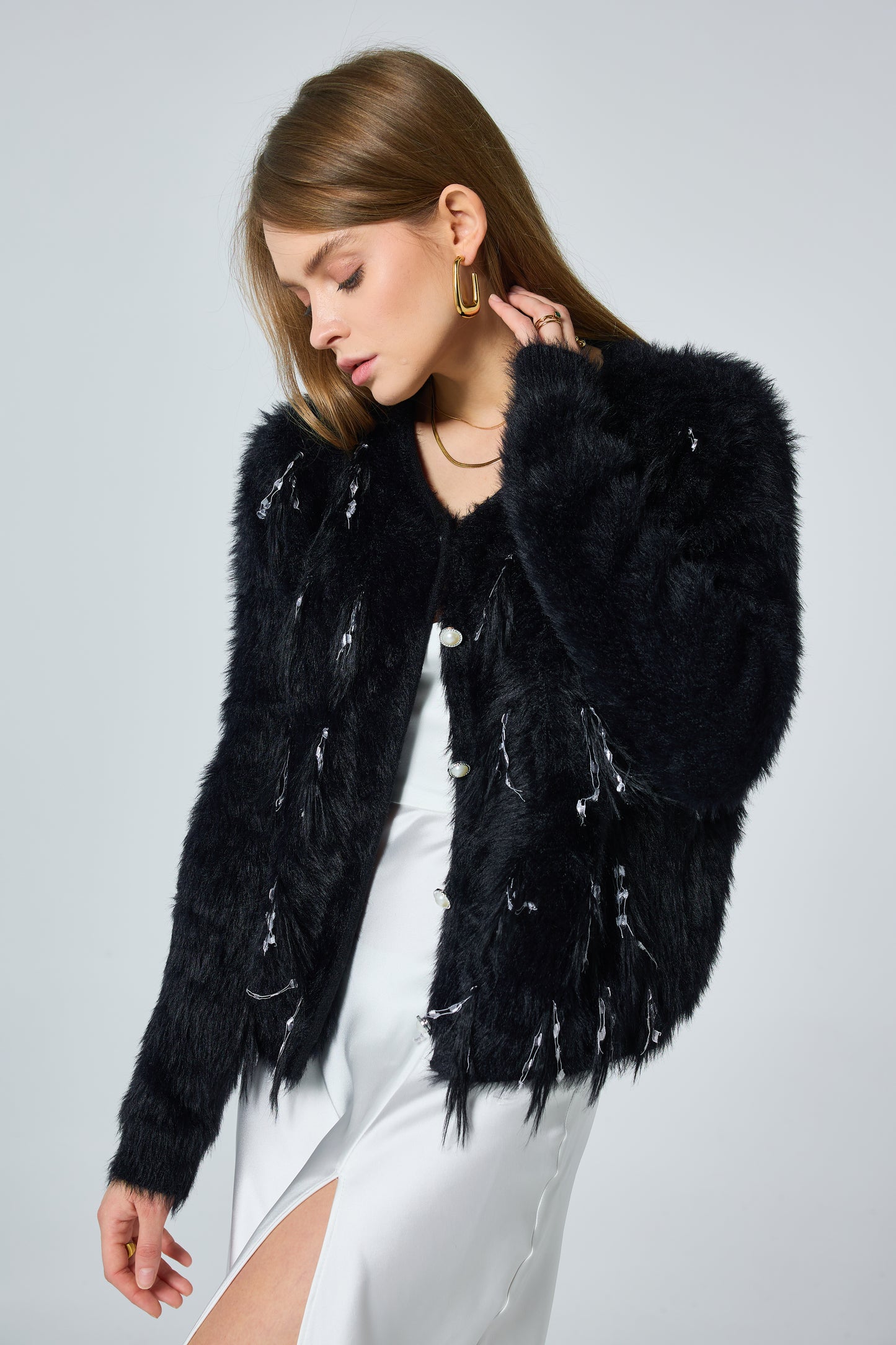 Cardigan doux au toucher avec plumes - 2470