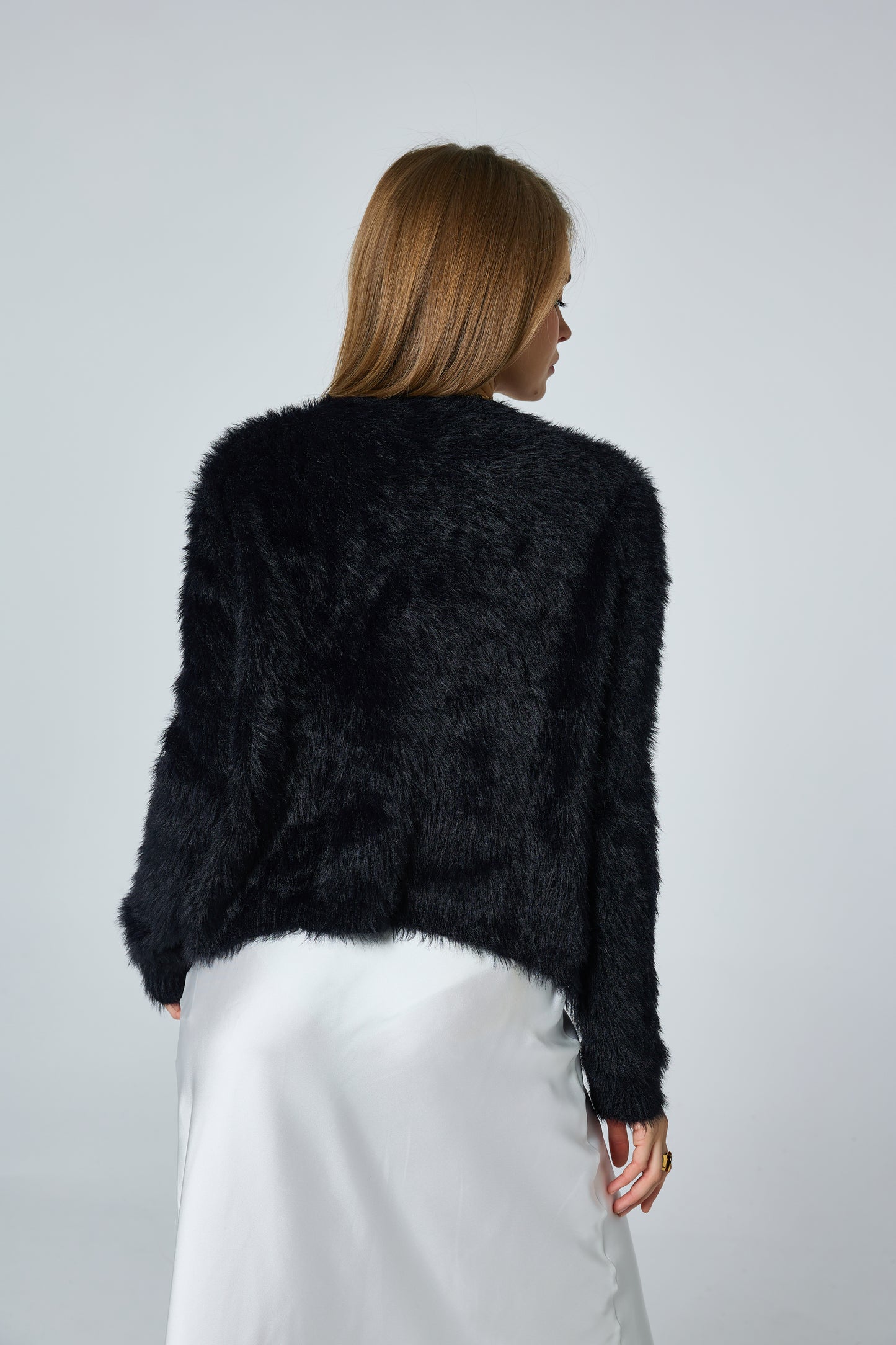 Cardigan doux au toucher avec plumes - 2470