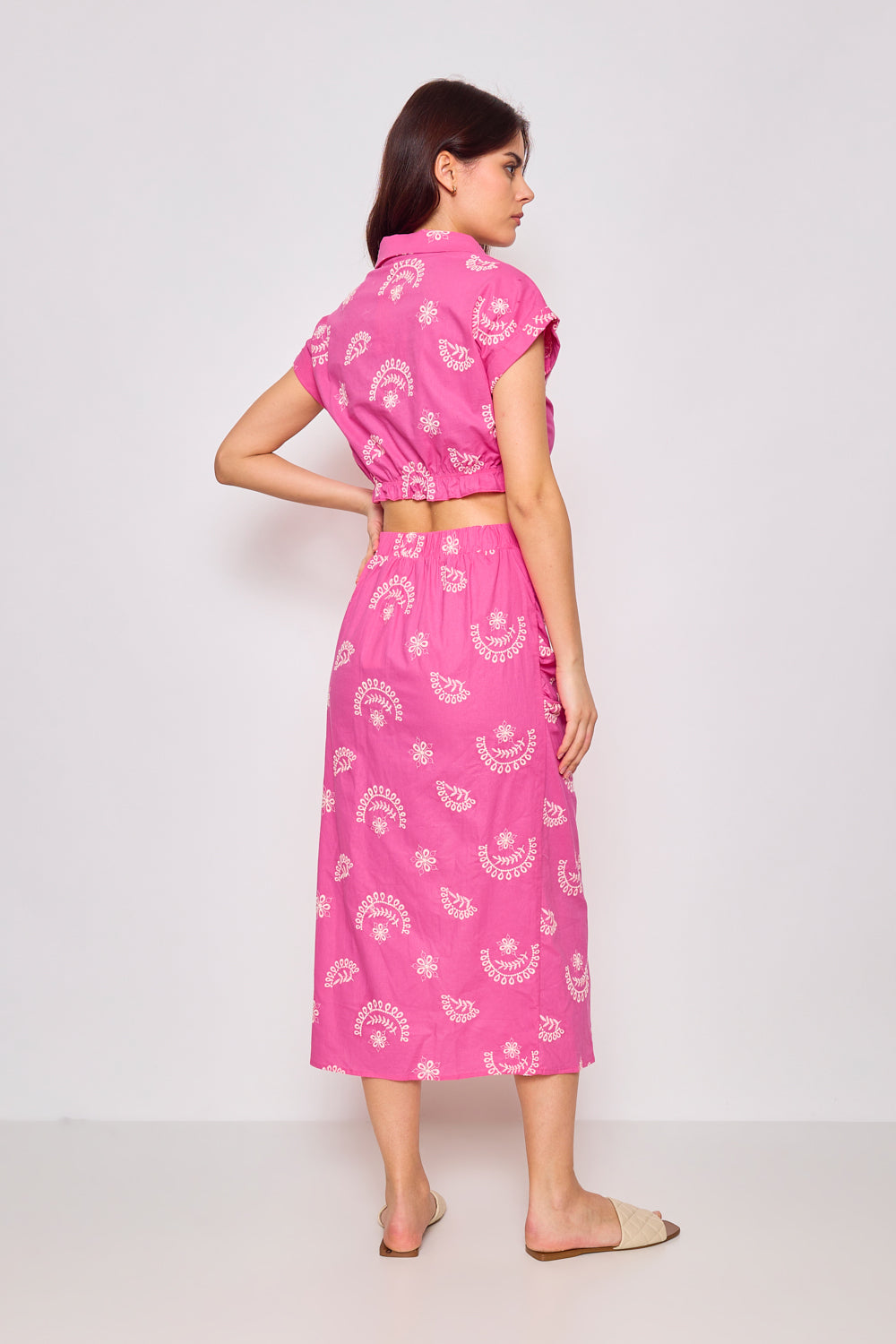 Short-sleeved embroidered short shirt - 2436