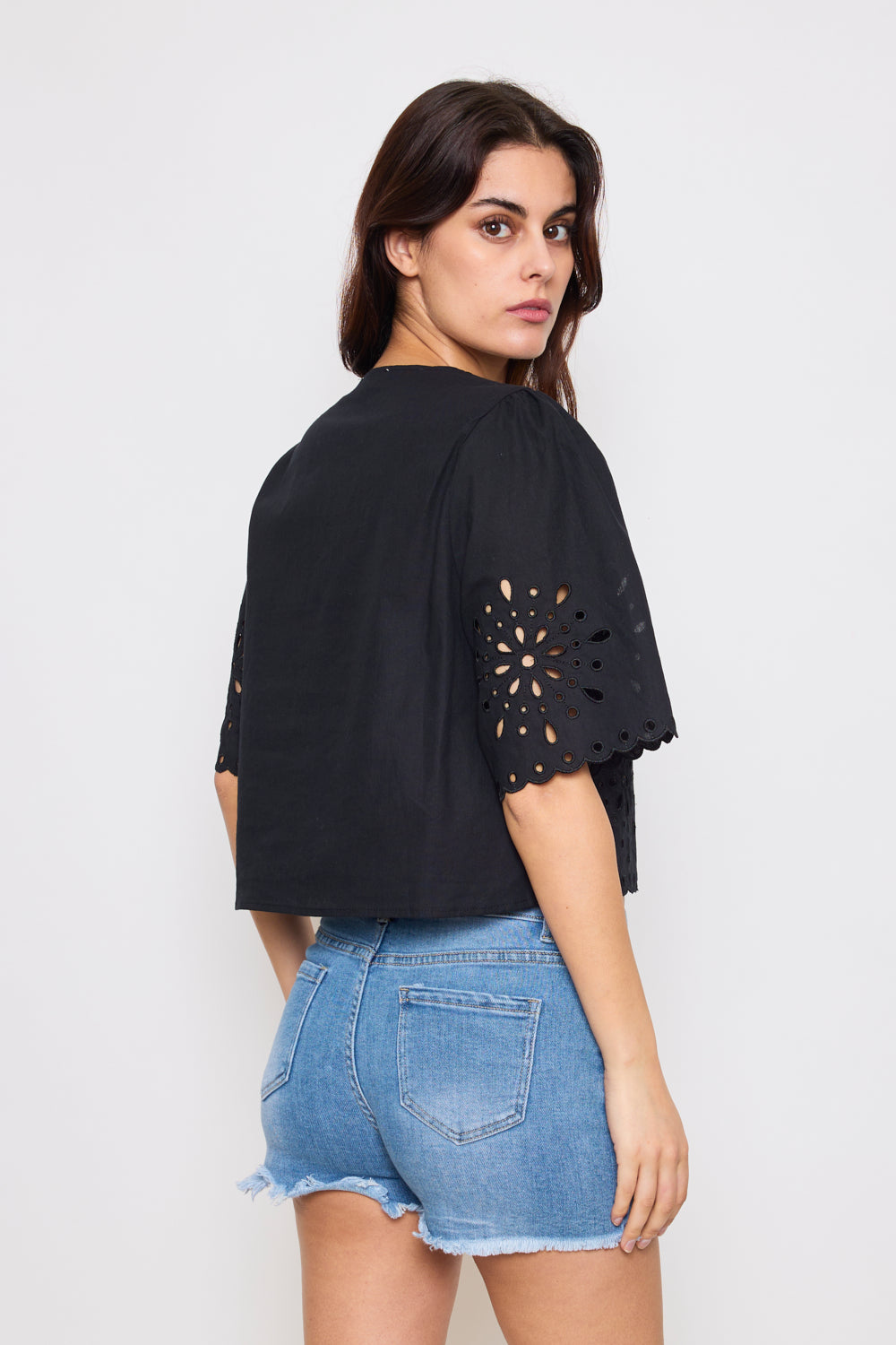 Blouse ample en broderie anglaise avec liens à nouer - 3081