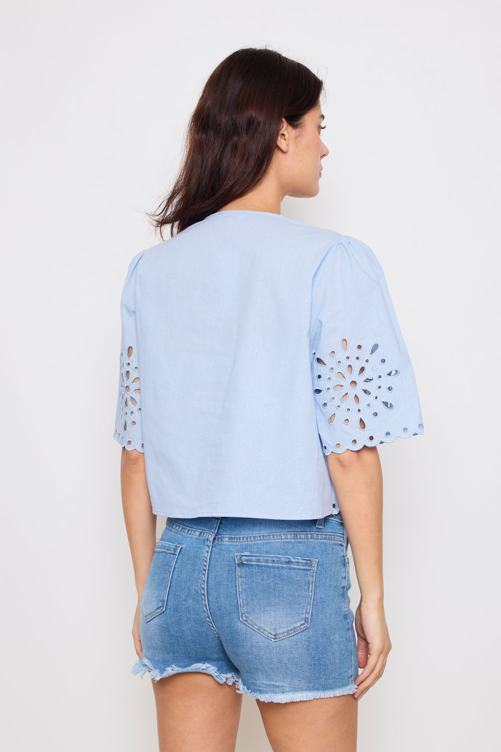 Blouse ample en broderie anglaise avec liens à nouer - 3081