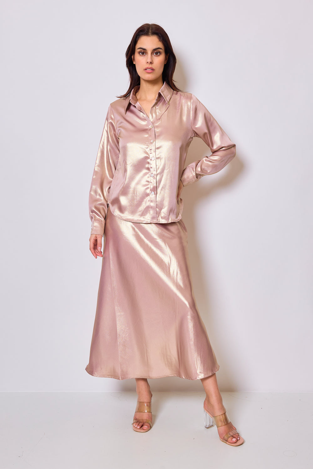 Long-sleeved satin shirt - 3065