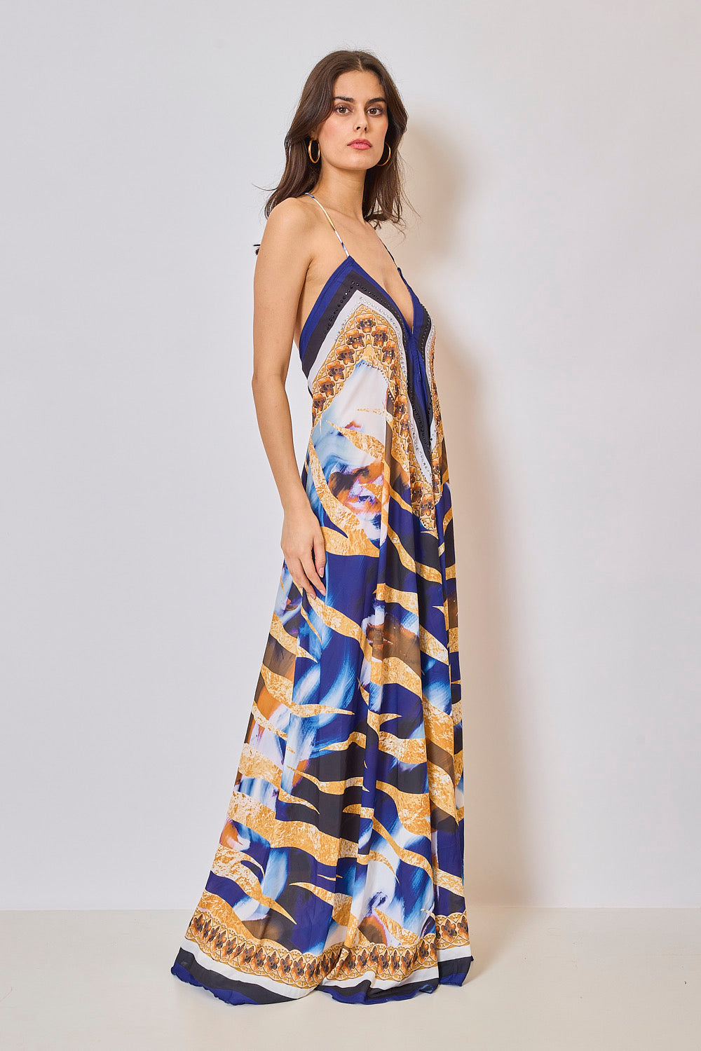 Long backless dress - 5337