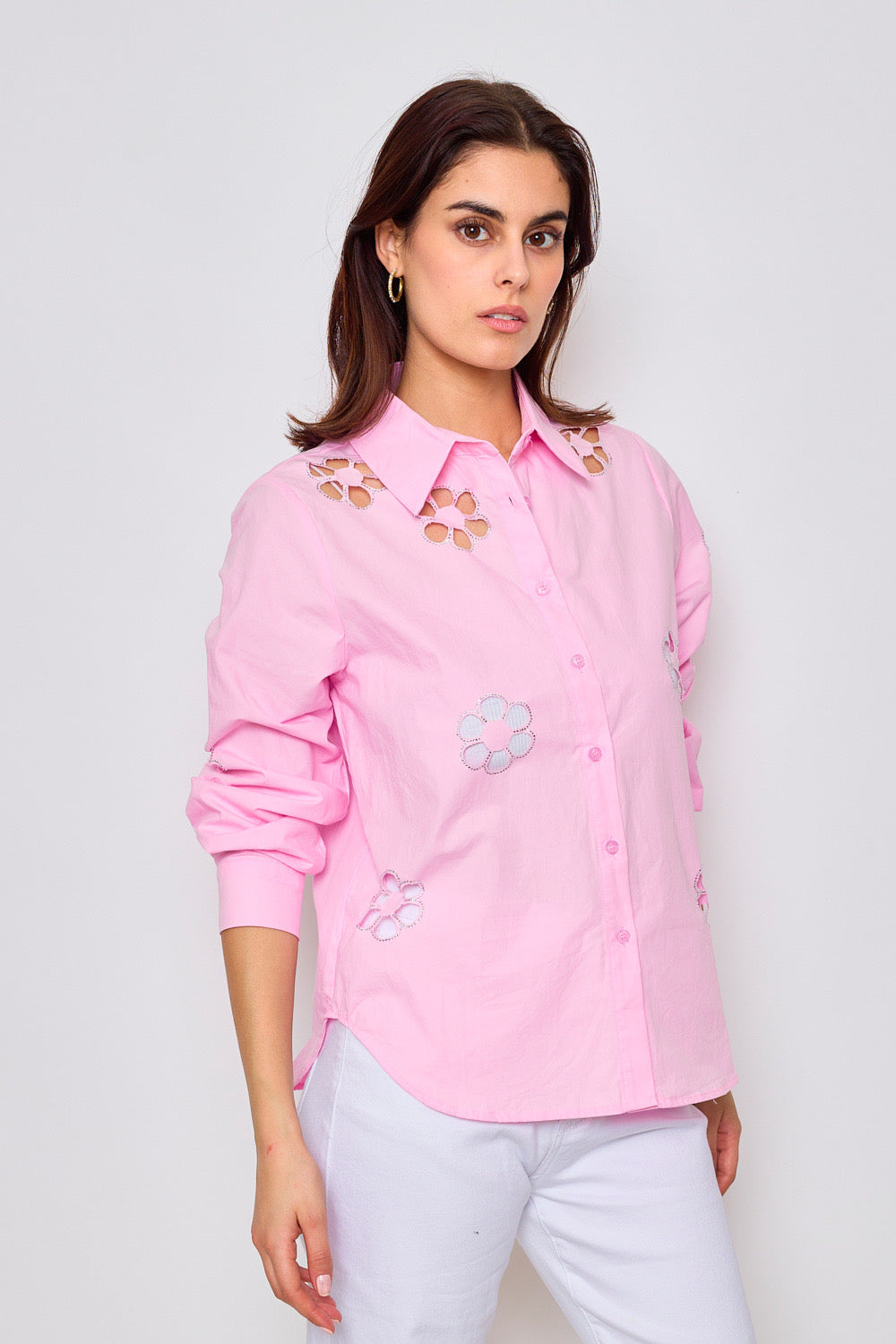 Cotton shirt with floral cotton details - 3073