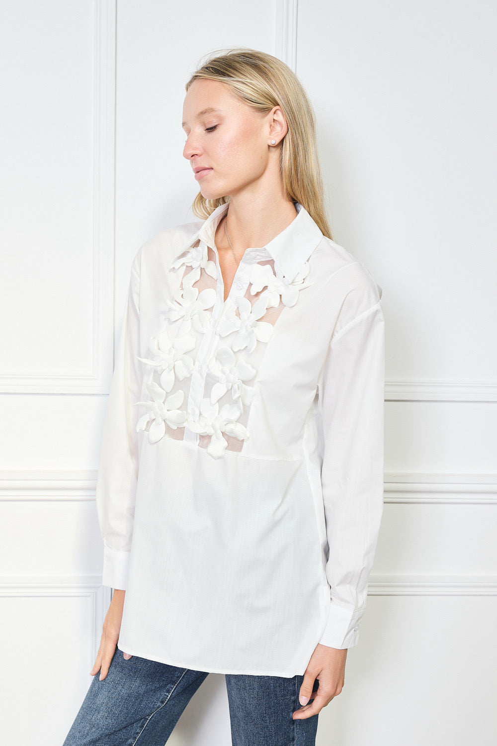 Chemise longue avec détails floraux en relief - 2499