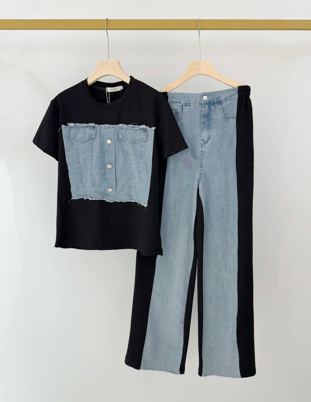 T-shirt blanc avec détail denim - 2586