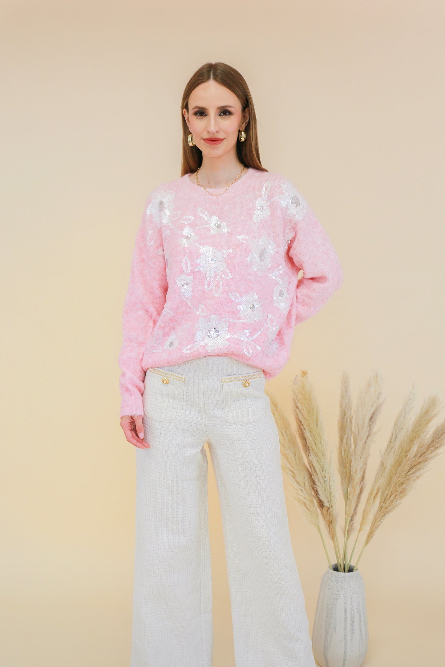 Pull en maille doux au toucher avec strass brodés en fleurs - 5378