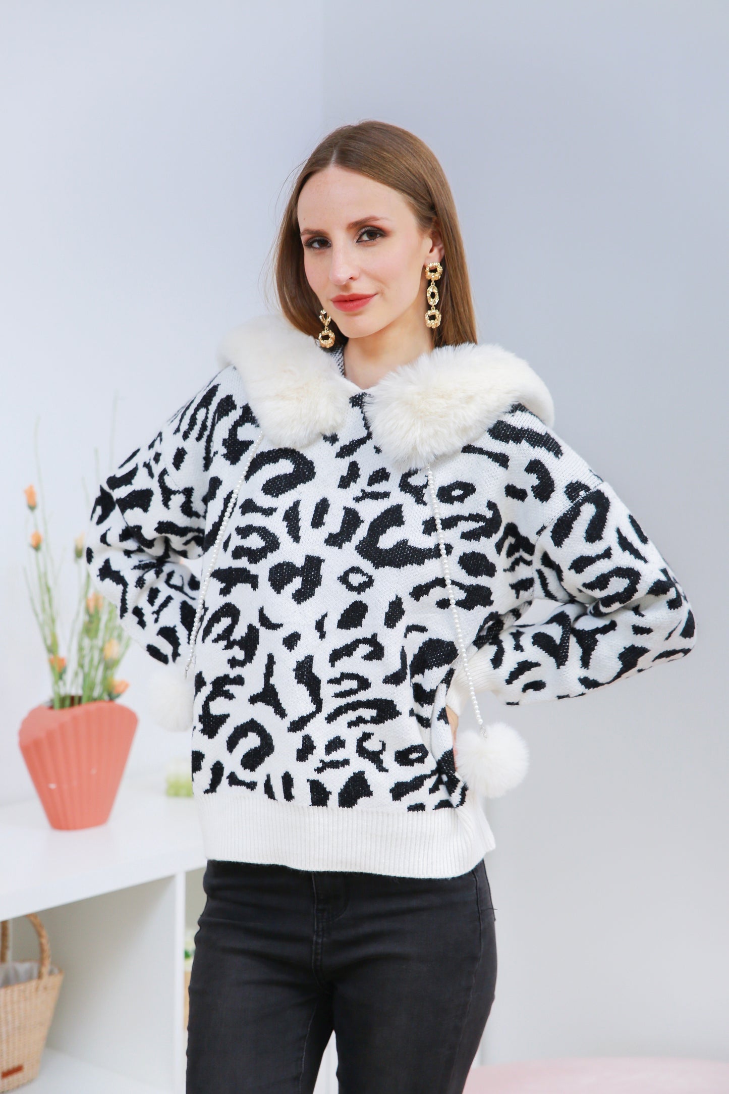 Pull léopard blanc avec col en fausse fourrure - 575