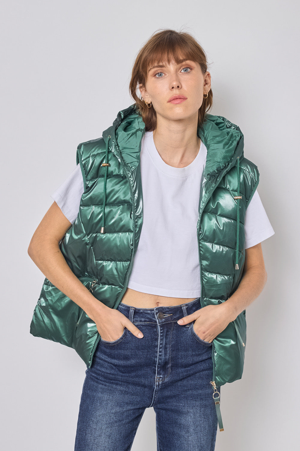 Shiny sleeveless down jacket - 1828