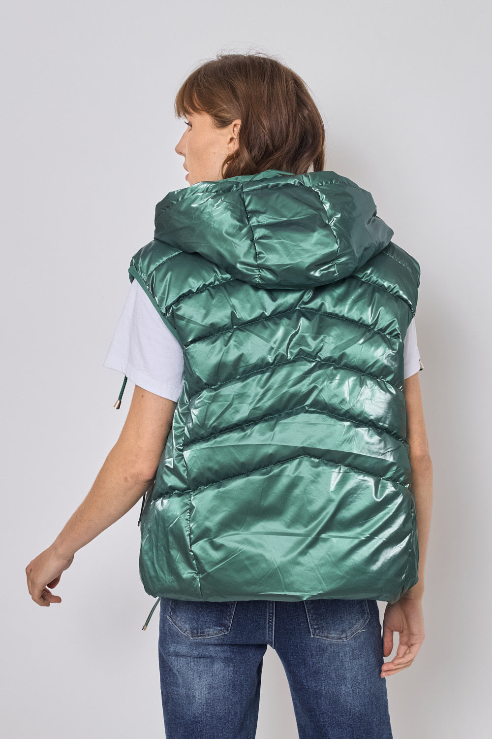 Shiny sleeveless down jacket - 1828