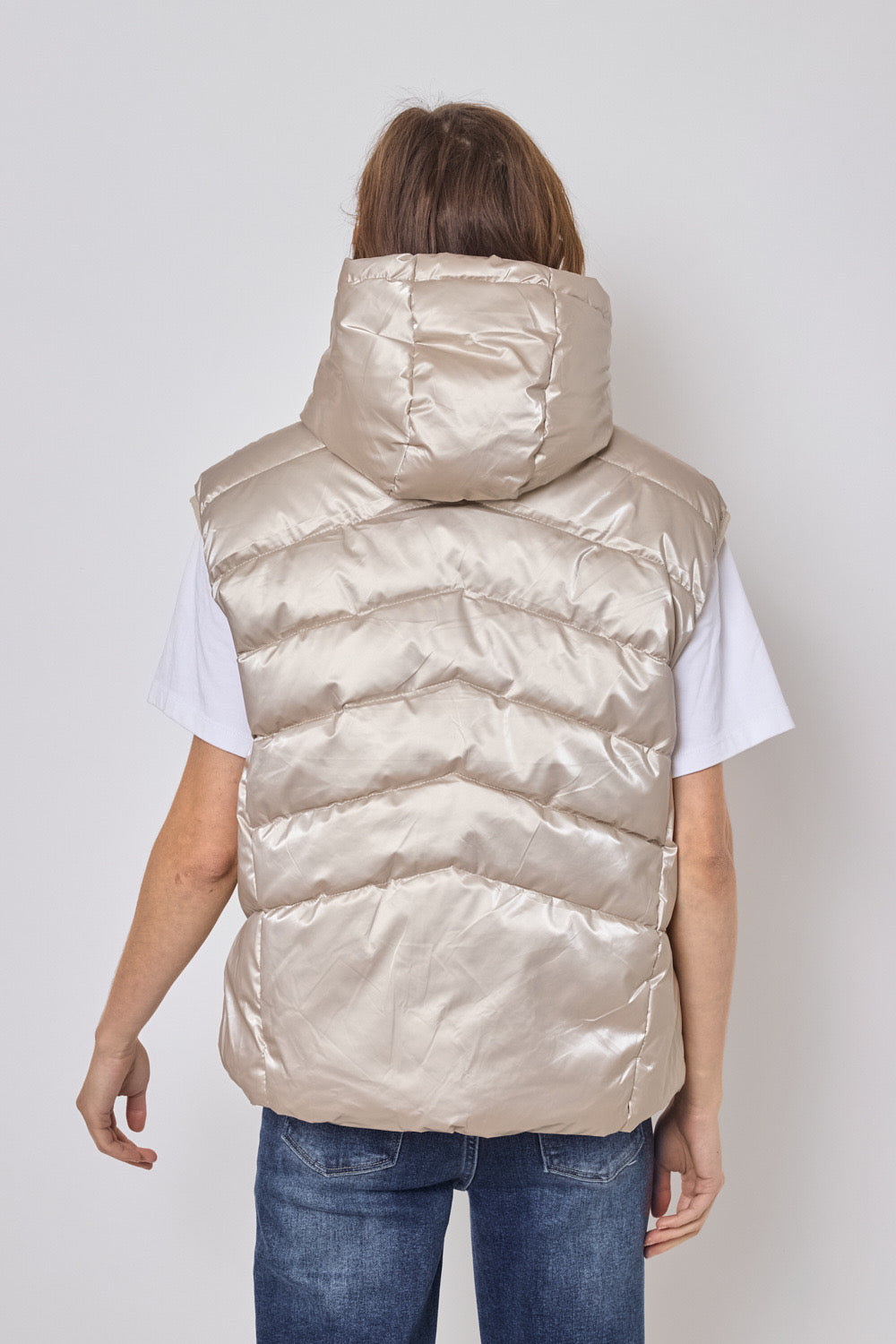 Shiny sleeveless down jacket - 1828