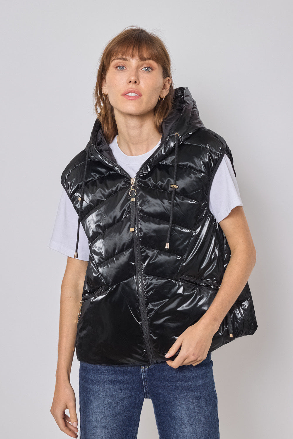 Shiny sleeveless down jacket - 1828