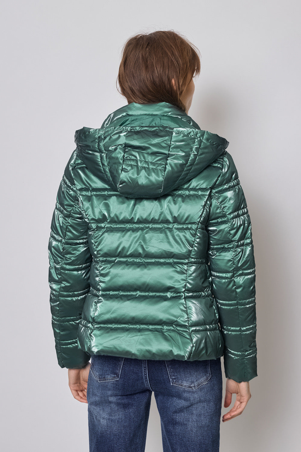 Shiny and lightweight down jacket with hood - 1830