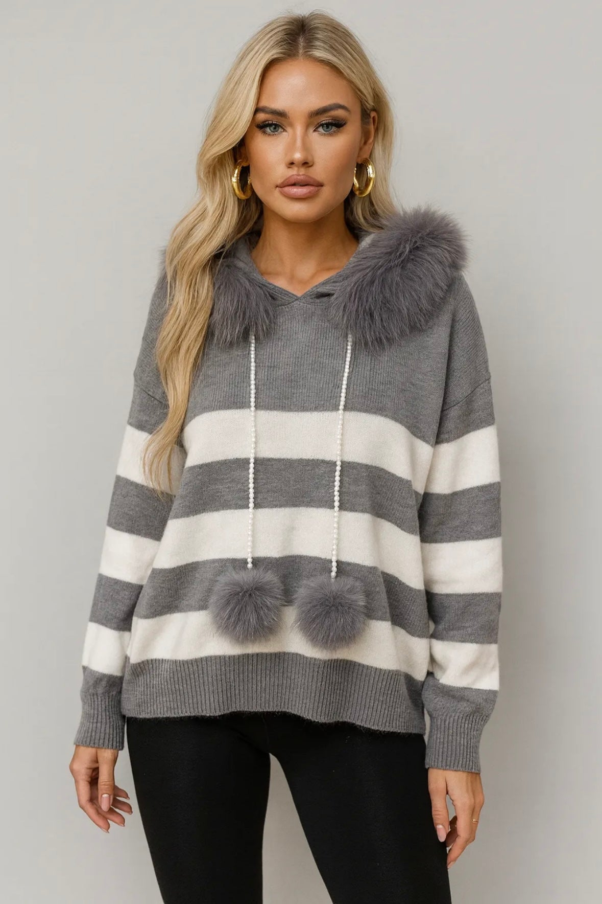 Pull à rayures avec capuche en fausse fourrure - 571