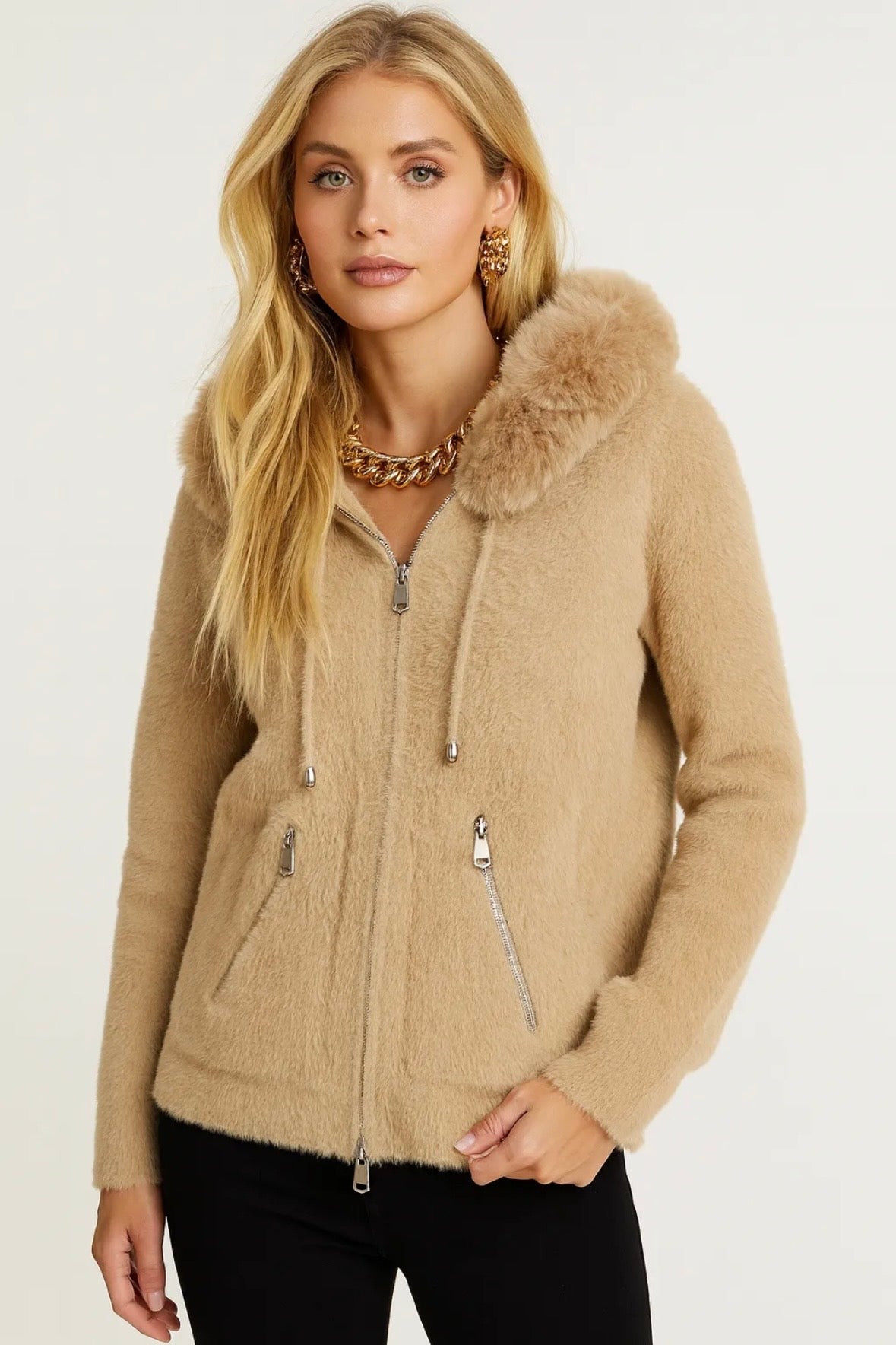 Veste Douillette à Capuche en fausse Fourrure - 590