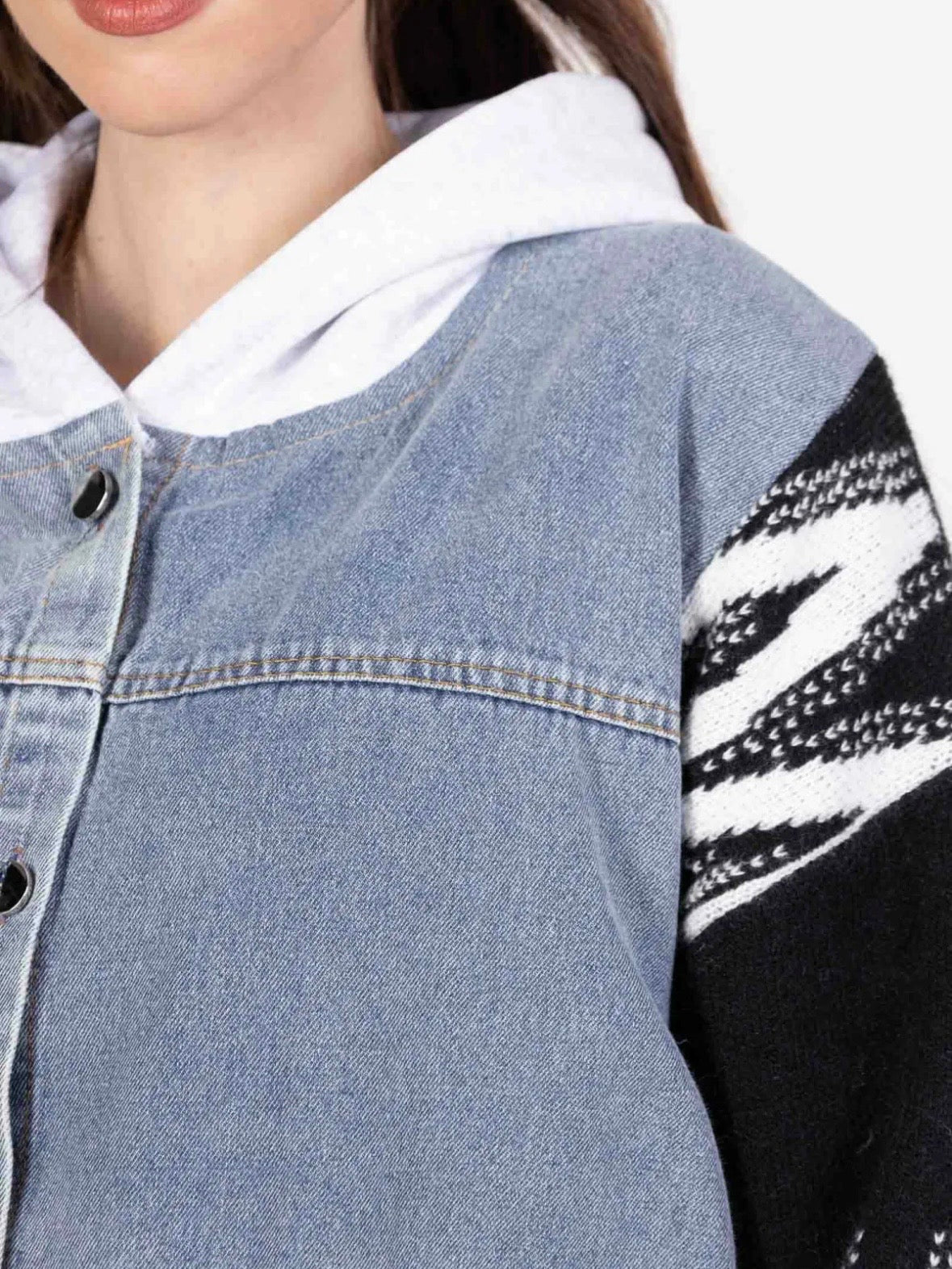 Veste en Jean avec Manches Tricot et Capuche - 593