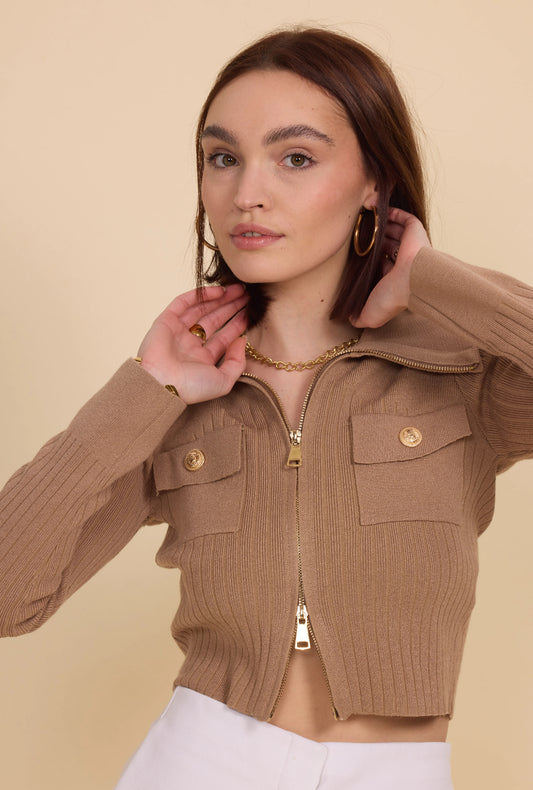 Pull en maille côtelé zippé avec col rabattu - 2652
