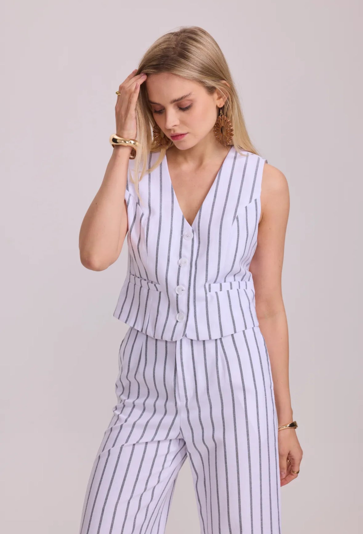 Striped Sleeveless Vest - 3079