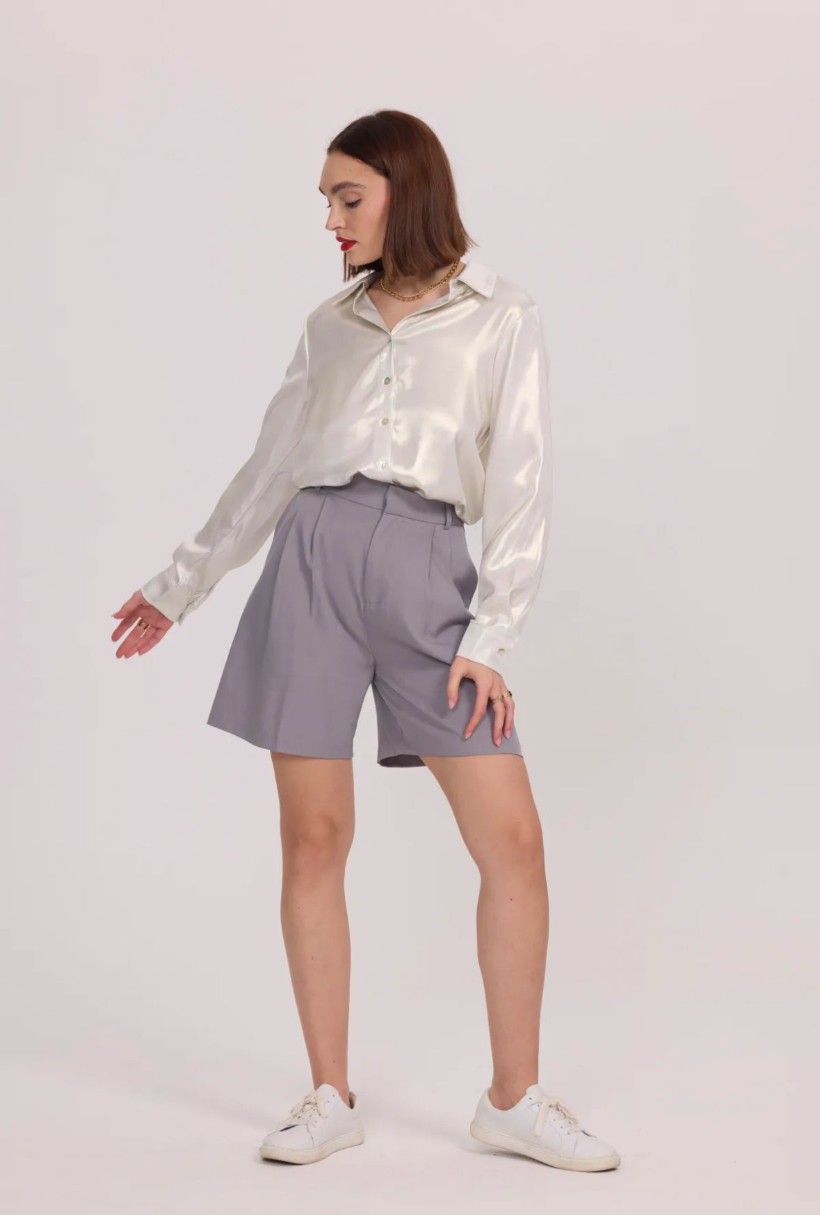 Long-sleeved satin shirt - 3065