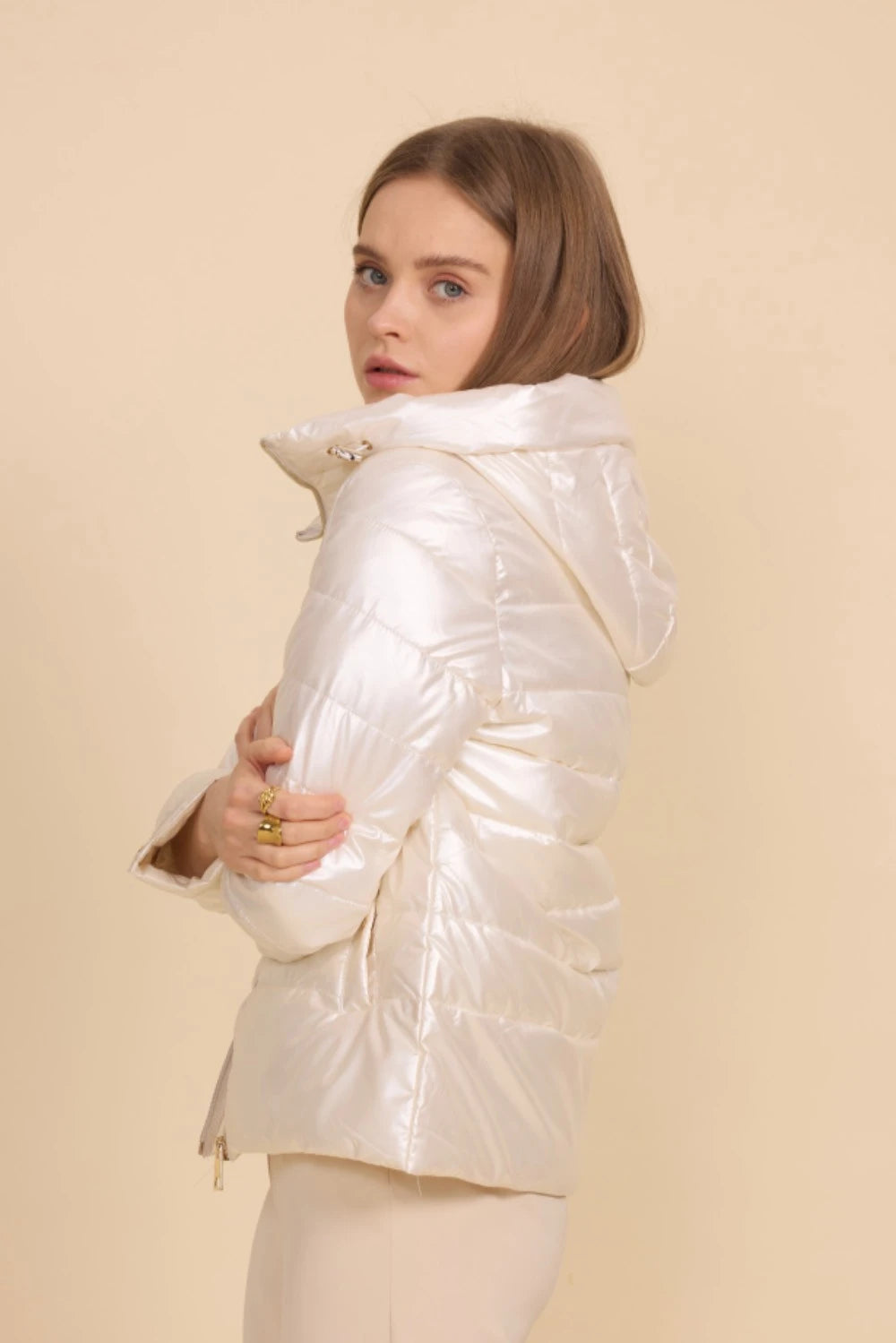 Hooded quilted jacket - 1812